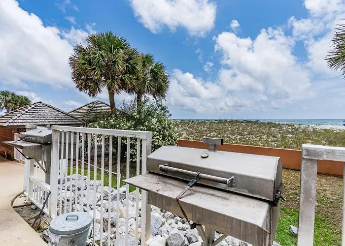 Apartment Seacrest 703 By Youngs Suncoast *